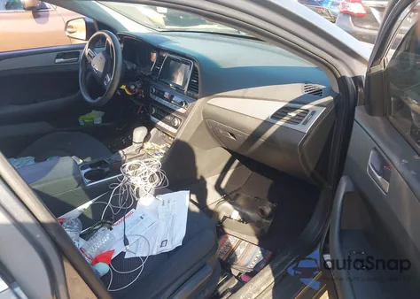 2018 Hyundai Sonata Se z USA, uszkodzony, nr VIN 5NPE24AF5JH678368